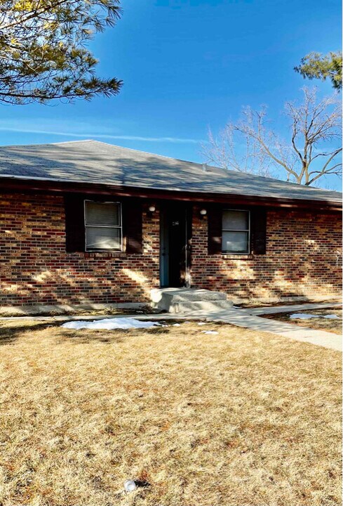 4822 Javelin Dr in Rockford, IL - Building Photo