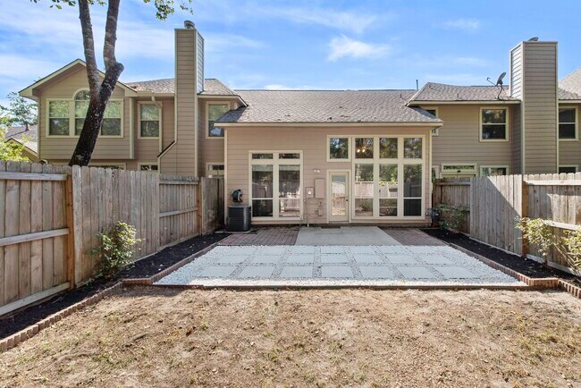 property at 99 E Greenhill Terrace Pl