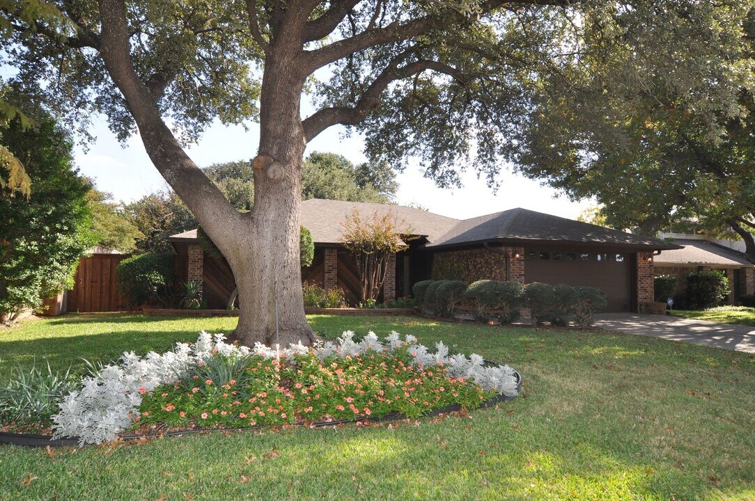 3 Cimarron Dr in Trophy Club, TX - Building Photo