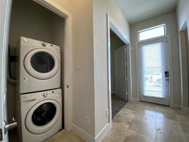 property at 74 N Hutcheson St