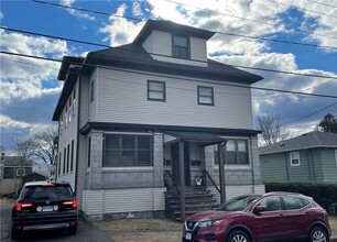 147 Fairfield Ave in Waterbury, CT - Building Photo - Building Photo