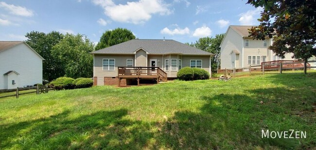 4130 Birchgarden Dr in High Point, NC - Building Photo - Building Photo