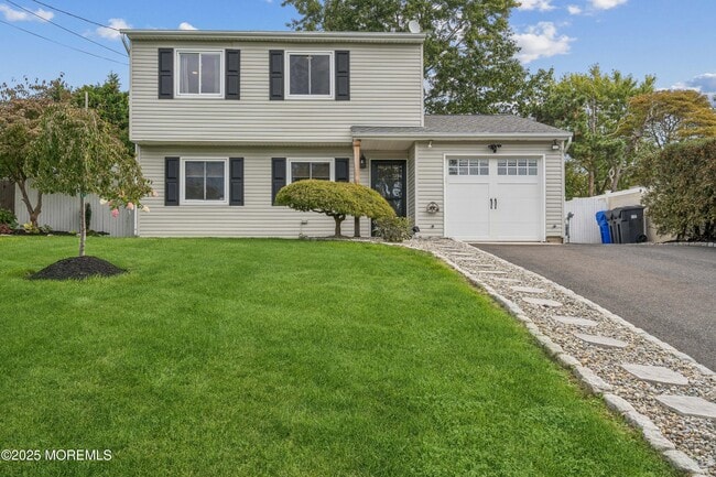 527 Pennsylvania Ave in Brick, NJ - Building Photo - Building Photo