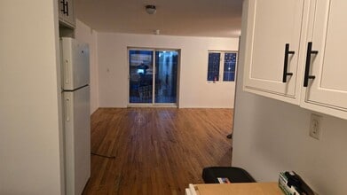 15539 78th St in Queens, NY - Foto de edificio - Building Photo