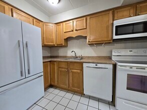 7740 Harvard St in Forest Park, IL - Foto de edificio - Building Photo