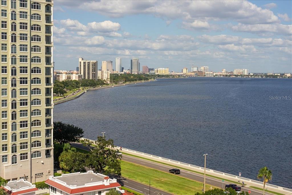 3301 Bayshore Blvd in Tampa, FL - Building Photo