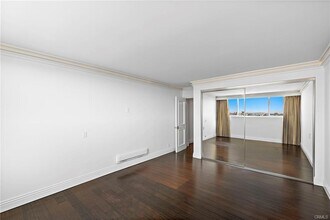 310 Fernando St in Newport Beach, CA - Building Photo - Building Photo