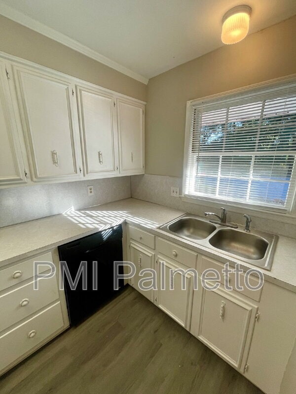 718 Augusta St in West Columbia, SC - Building Photo - Building Photo