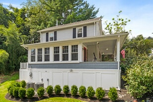 14 Mc Donald St in High Bridge, NJ - Building Photo