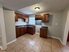4073 Arrowhead Rd in Memphis, TN - Building Photo - Building Photo