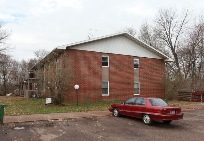 Elk Mound Housing Apartments in Elk Mound, WI - Building Photo - Building Photo