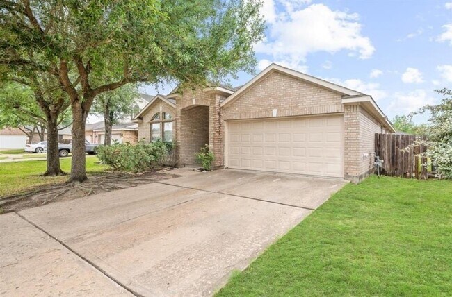 property at 5906 Ranch Riata Ct