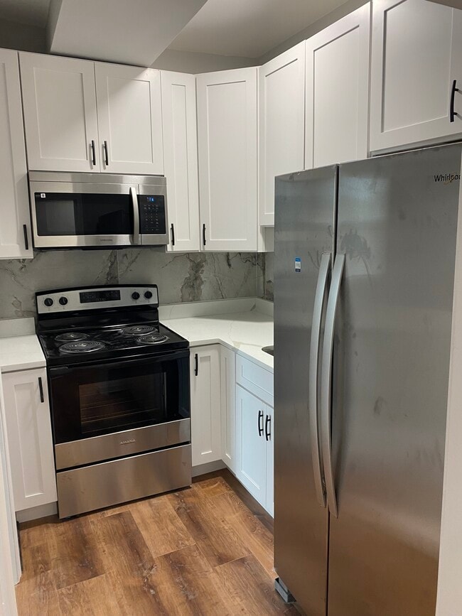 1211 Poplar Grove St in Baltimore, MD - Building Photo - Building Photo