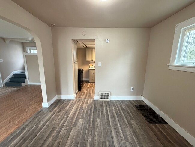 2138 East Ave in Akron, OH - Building Photo - Building Photo