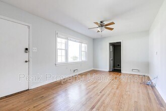 8505 Holly Hill Rd in Richmond, VA - Building Photo - Building Photo