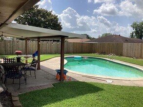 4120 Venetian Way in Pasadena, TX - Building Photo - Building Photo