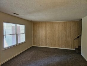 318 Seminole Trail in Danville, VA - Building Photo - Building Photo