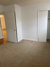 319 Pelham Creek Dr in Seneca, SC - Building Photo - Building Photo