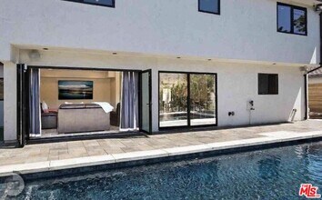 5515 Ruthwood Dr in Calabasas, CA - Building Photo - Building Photo