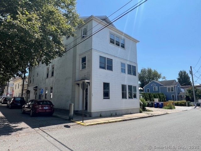 property at 23 Gold St
