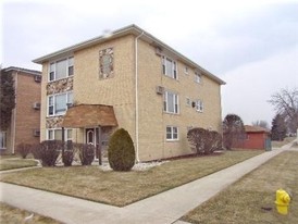 1750 Memorial Dr Apartments