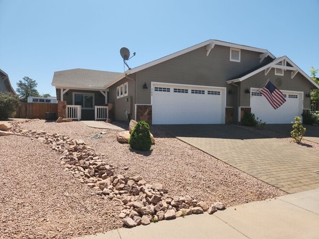 property at 209 N Durango Ct