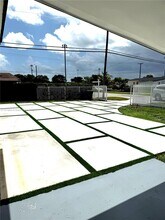 18711 NW 32 Ct in Miami Gardens, FL - Foto de edificio - Building Photo