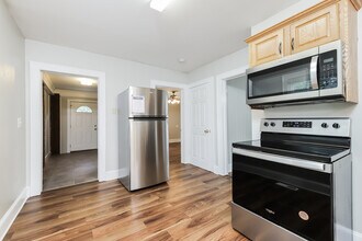 3030 Walnut Ave in Winston-Salem, NC - Building Photo - Building Photo