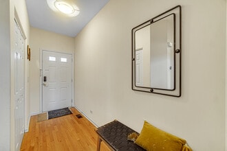 1264 Sarah Blvd in Vernon Hills, IL - Building Photo - Building Photo