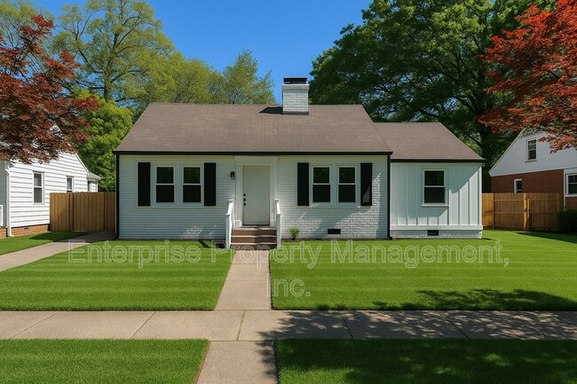 property at 3238 Highland Park Pl