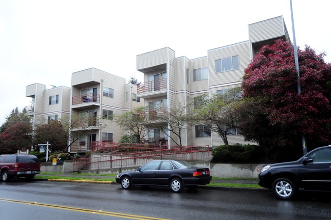 JW WEDGWOOD in Seattle, WA - Foto de edificio - Building Photo