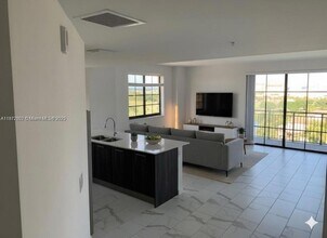 101 E Camino Real, Unit 801 in Boca Raton, FL - Building Photo - Building Photo