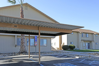 Mendota Village Apartments in Mendota, CA - Building Photo - Building Photo