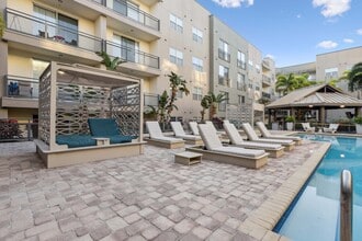 Mosaic Westshore in Tampa, FL - Foto de edificio - Building Photo