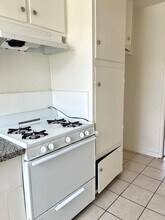 11934 Runnymede St-Unit -Runnymede in Los Angeles, CA - Building Photo - Building Photo