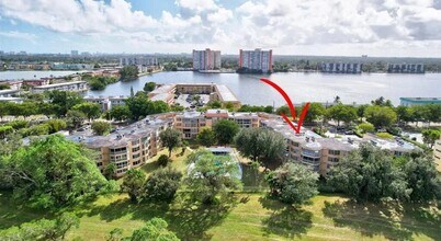 1301 NE 191st St in Miami, FL - Building Photo - Building Photo
