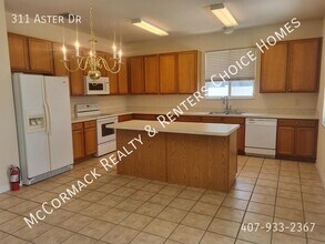 311 Aster Dr in Davenport, FL - Building Photo - Building Photo