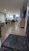 8708 Stockholm Ln NE in Lacey, WA - Foto de edificio - Building Photo