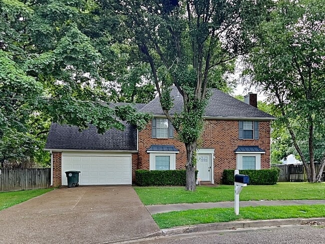 property at 5913 Sycamore Manor Cove