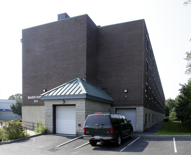 Bauer House in Quincy, MA - Building Photo - Building Photo