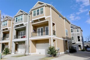 1227 W 19th St in Houston, TX - Building Photo