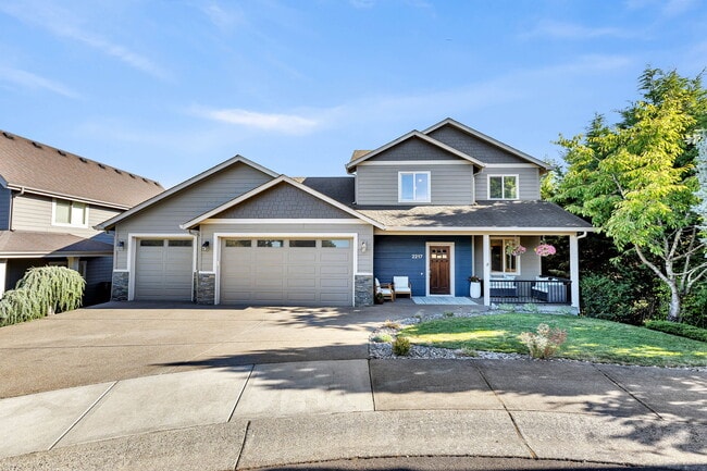 property at 2217 NW 110th Cir