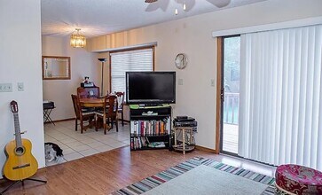 4151 N Farm Rd 143 in Springfield, MO - Building Photo - Building Photo