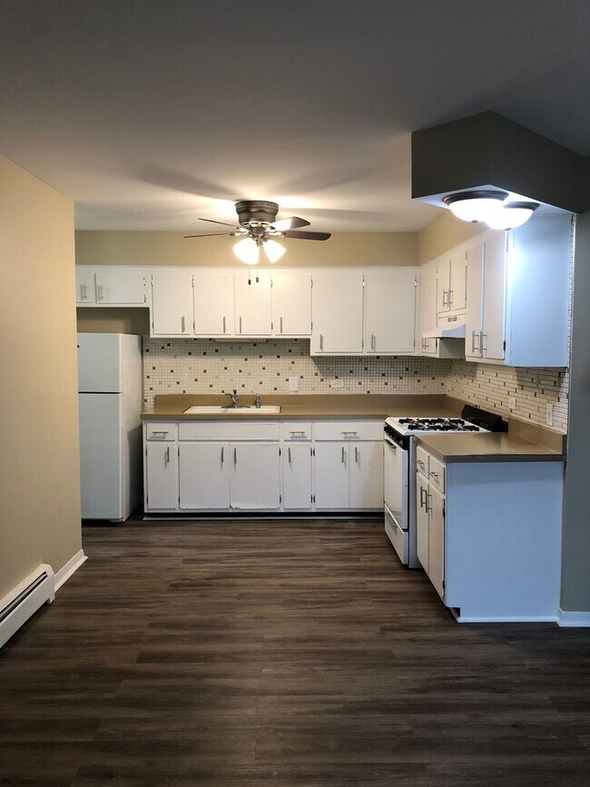 6324 W 63rd St in Chicago, IL - Building Photo - Building Photo