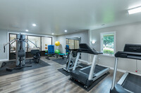 Cedar Lake Apartments in Green Bay, WI - Building Photo - Interior Photo