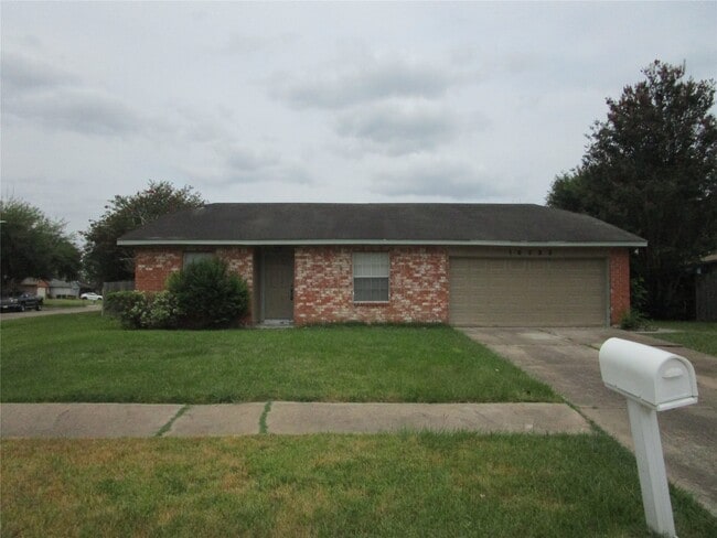 property at 16322 Clearmont Dr