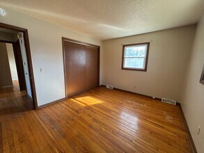 448 2nd Avenue D in Silvis, IL - Building Photo - Building Photo