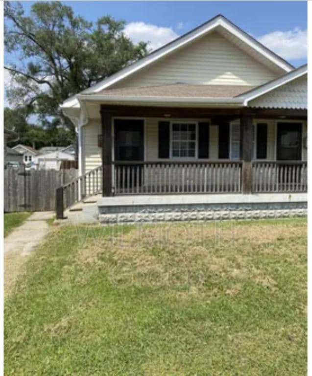 property at 4006 E 10th St