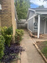 12509 Clarence Ct in Oklahoma City, OK - Building Photo - Building Photo