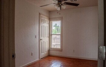 3614 S Lee Ave in Oklahoma City, OK - Building Photo - Building Photo